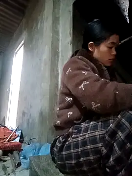 Snapshot of mon-monk chatting on December 14, 2025, 12:39 am mon-monk online show from December 14, 2025, 12:39 am