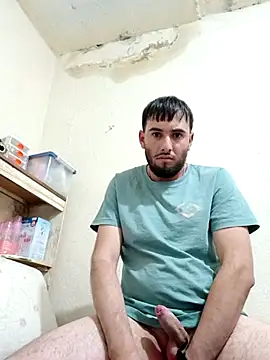 Junior99zhot online show from December 5, 2025, 4:55 am