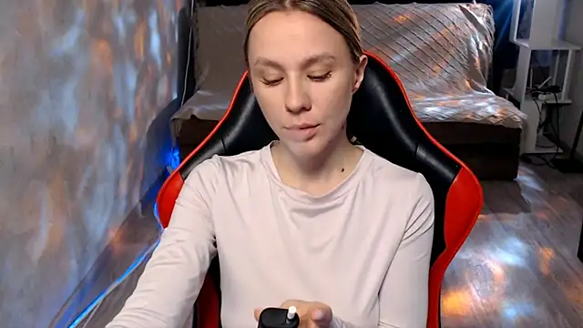 MiaBun1 online show from March 11, 2026, 3:55 am