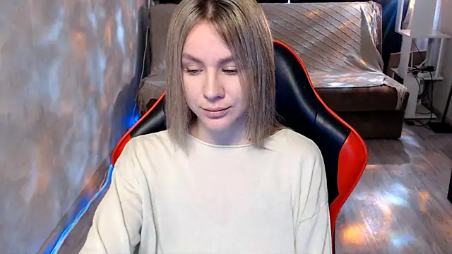 MiaBun1 online show from March 12, 2026, 4:29 am