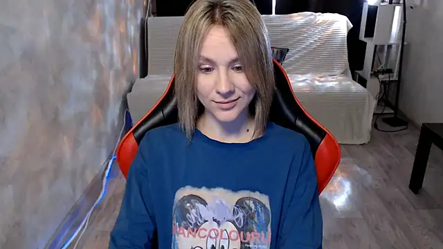 MiaBun1 online show from March 4, 2026, 5:15 am