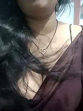 Snapshot of telugupravalli chatting on April 25, 2026, 5:54 am telugupravalli online show from April 25, 2026, 5:54 am