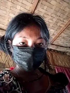 Snapshot of Hot_Rishta chatting on December 18, 2025, 7:13 am Hot Rishta online show from December 18, 2025, 7:13 am