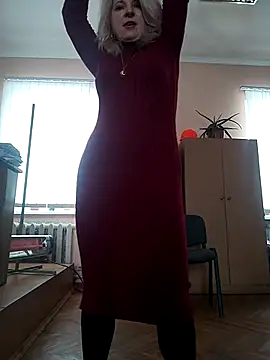 AhlyssaLove1155 online show from February 4, 2026, 9:48 am