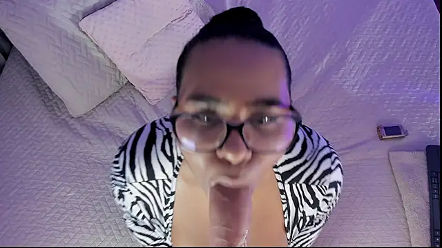 chocolattesexxx online show from March 29, 2026, 3:13 pm