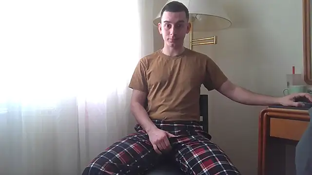 Snapshot of Tommy_Lidds chatting on February 13, 2026, 1:11 pm Tommy Lidds online show from February 13, 2026, 1:11 pm