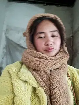 Him MountainGirl online show from January 16, 2026, 1:15 pm