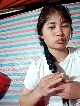 Him MountainGirl online show from February 5, 2026, 10:05 pm