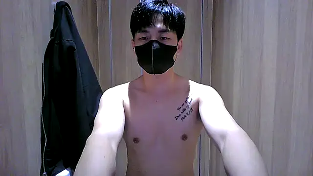 kimze7 online show from March 16, 2026, 2:52 am