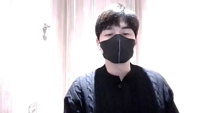 kimze7 online show from January 14, 2026, 7:23 am