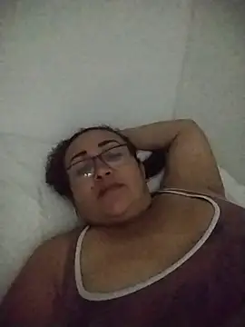 Snapshot of Nini_Love_ chatting on February 25, 2026, 2:23 am Nini Love online show from February 25, 2026, 2:23 am