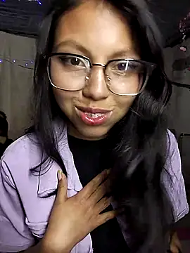 Snapshot of Princess_elia chatting on March 10, 2026, 11:42 pm Princess elia online show from March 10, 2026, 11:42 pm