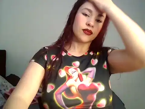 Mia 352 online show from April 5, 2026, 3:46 am