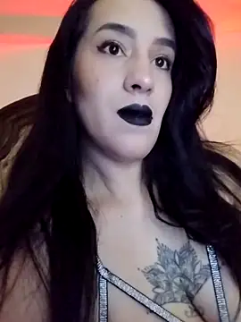Snapshot of BustyVampyre chatting on April 27, 2026, 1:36 am BustyVampyre online show from April 27, 2026, 1:36 am
