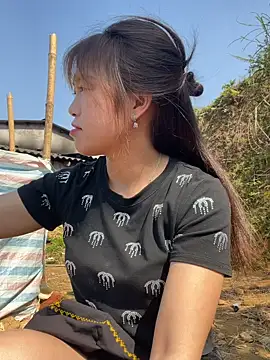 sofia-bae online show from March 1, 2026, 7:19 am