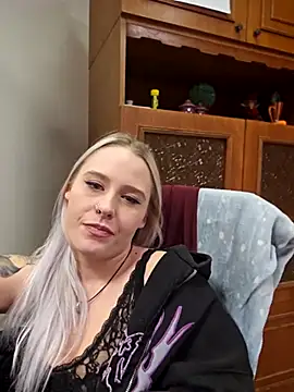 Snapshot of ChristinaWheeled11 chatting on February 20, 2026, 2:52 pm ChristinaWheeled11 online show from February 20, 2026, 2:52 pm