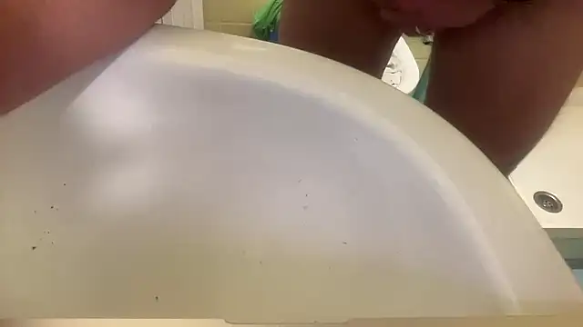 Snapshot of ludooo899 chatting on February 13, 2026, 4:01 am ludooo899 online show from February 13, 2026, 4:01 am