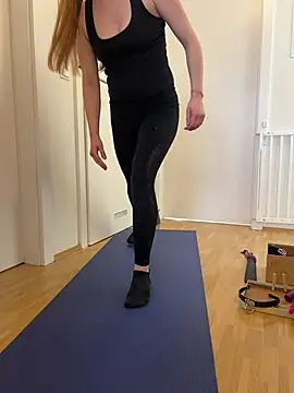 Annas G online show from January 13, 2026, 9:57 am