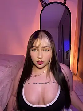 Snapshot of Daniela_ruizz chatting on June 14, 2026, 3:41 am Daniela ruizz online show from June 14, 2026, 3:41 am