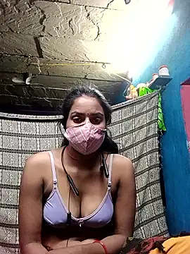 Snapshot of Poonam8080 chatting on December 16, 2025, 6:45 pm Poonam8080 online show from December 16, 2025, 6:45 pm