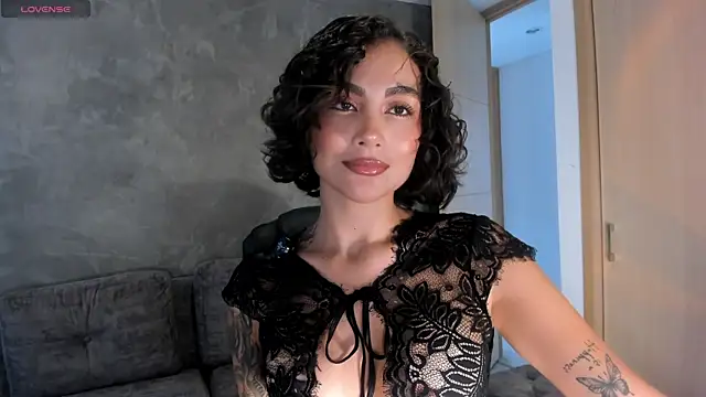 Snapshot of ValerieAustin chatting on May 19, 2026, 4:03 pm ValerieAustin online show from May 19, 2026, 4:03 pm