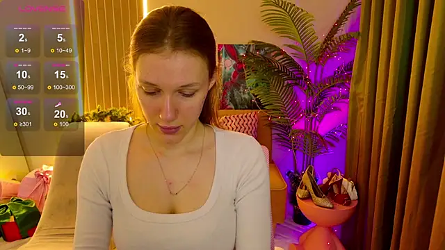 Snapshot of CarolainGilbert chatting on January 16, 2026, 7:01 am CarolainGilbert online show from January 16, 2026, 7:01 am