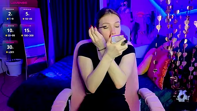 Snapshot of CarolainGilbert chatting on March 3, 2026, 5:36 am CarolainGilbert online show from March 3, 2026, 5:36 am