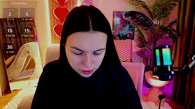 MaxinCarroll online show from March 7, 2026, 7:15 am