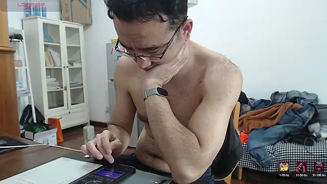 Snapshot of jjjjay123 chatting on January 18, 2026, 12:47 am jjjjay123 online show from January 18, 2026, 12:47 am