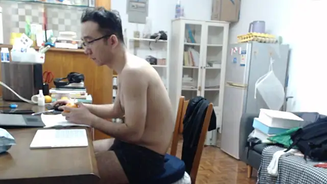 Snapshot of jjjjay123 chatting on December 17, 2025, 2:11 pm jjjjay123 online show from December 17, 2025, 2:11 pm