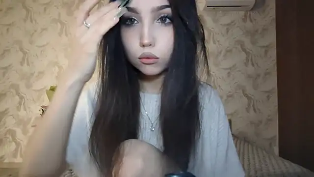 Qwami Amie online show from March 13, 2026, 3:06 pm