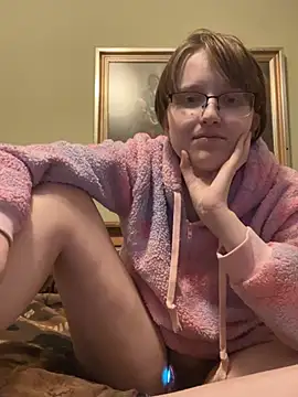 Lassie Cassie online show from March 28, 2026, 7:04 pm