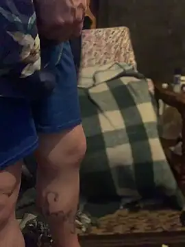 Snapshot of Ldnick69 chatting on February 20, 2026, 6:26 am Ldnick69 online show from February 20, 2026, 6:26 am