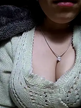 Snapshot of neko-nancy chatting on February 25, 2026, 2:39 pm neko-nancy online show from February 25, 2026, 2:39 pm