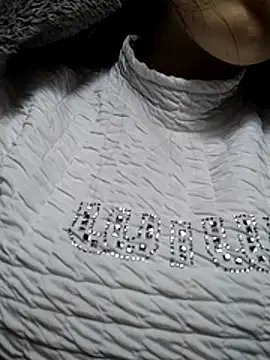 Snapshot of neko-nancy chatting on February 3, 2026, 1:49 pm neko-nancy online show from February 3, 2026, 1:49 pm