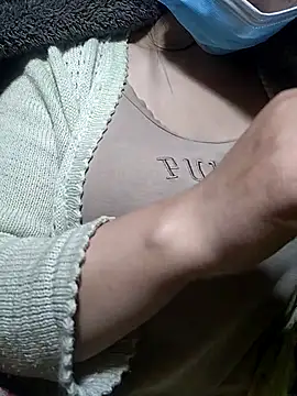 Snapshot of neko-nancy chatting on December 18, 2025, 3:22 am neko-nancy online show from December 18, 2025, 3:22 am