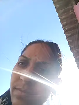 Snapshot of Chayna_singh chatting on February 15, 2026, 7:51 am Chayna singh online show from February 15, 2026, 7:51 am