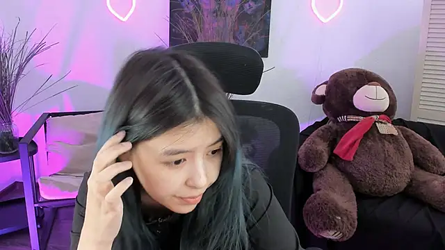 SirenMystiq online show from March 10, 2026, 7:01 am