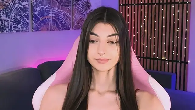 Snapshot of LilyShine_ chatting on February 21, 2026, 2:41 pm LilyShine online show from February 21, 2026, 2:41 pm