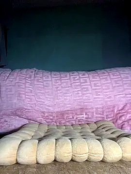 Kaelth3 online show from January 7, 2026, 4:28 am