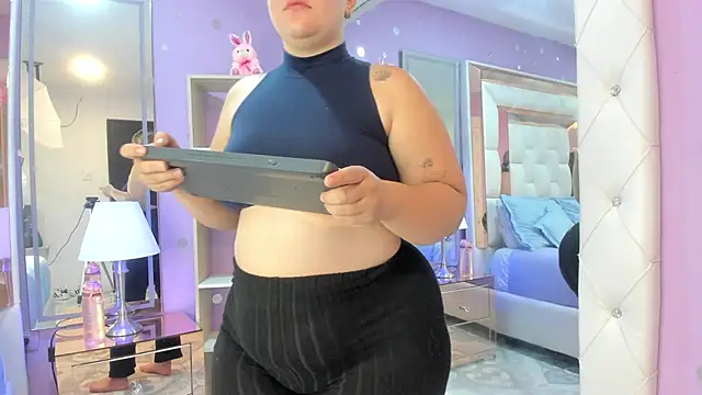 Snapshot of rousse_millers chatting on June 10, 2026, 1:01 pm rousse millers online show from June 10, 2026, 1:01 pm