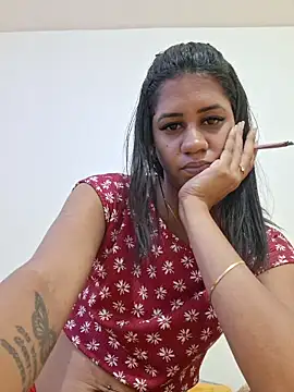 Snapshot of SrtaSexy chatting on December 17, 2025, 9:31 pm SrtaSexy online show from December 17, 2025, 9:31 pm