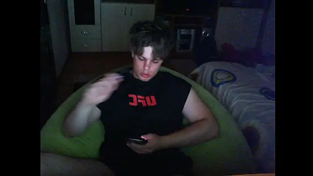 GymGuy0505 online show from May 30, 2026, 10:15 pm