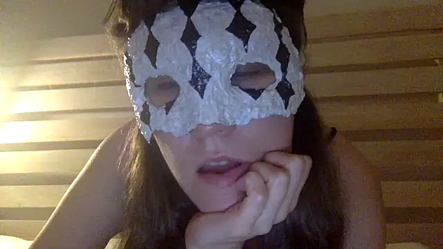 Snapshot of Palinchik chatting on December 18, 2025, 8:01 pm Palinchik online show from December 18, 2025, 8:01 pm