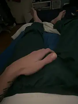 Andrebaby online show from January 13, 2026, 8:35 pm