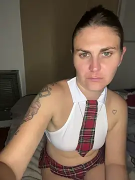 rubia culonaa online show from April 9, 2026, 5:20 am