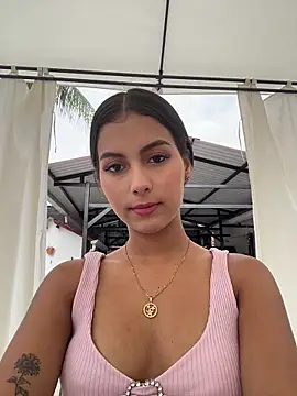 Valeria-escobar online show from March 15, 2026, 1:51 pm