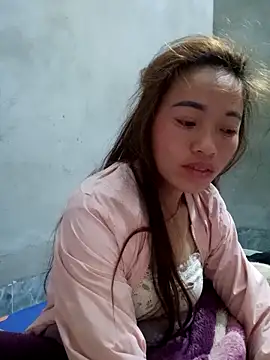 little-effy online show from February 2, 2026, 10:42 pm