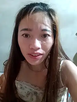 little-effy online show from May 14, 2026, 11:46 pm