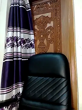 Snapshot of nosrat014 chatting on June 19, 2026, 2:01 pm nosrat014 online show from June 19, 2026, 2:01 pm